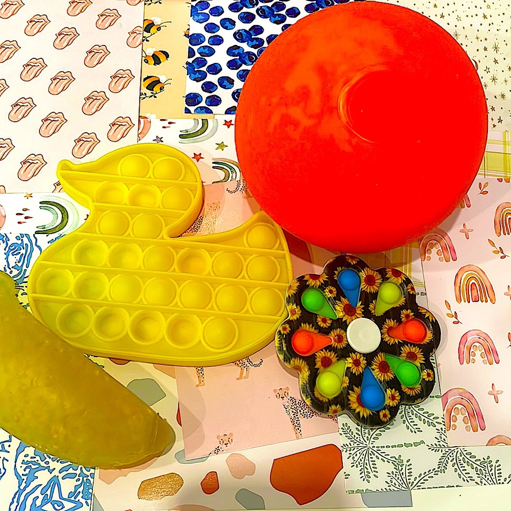Yellow and orange fidget pack
